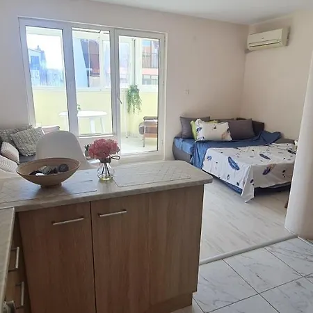Paradise Apartment Varna
